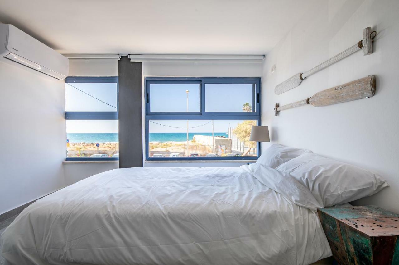 Port City Haifa - Bat Galim Oceanfront Luxury Εξωτερικό φωτογραφία